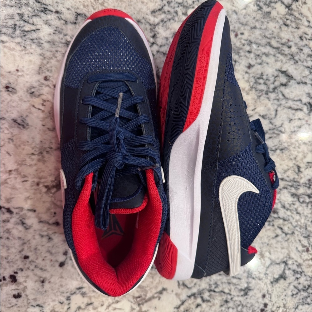 Nike Court Training Shoes Men’s 8 Navy Red | Air Cushion - Picture 8 of 8